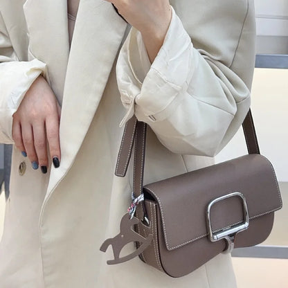 2024 Spring Summer New Vintage Tote Shoulder Bags Fashion Latch Design Simple Casual Commuter Armpit Bag Female Handbags Bolsos