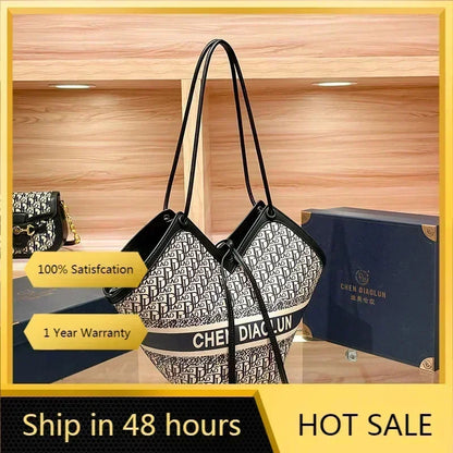 2024 Summer New Advanced Embroidery Large Capacity Tote Live Volume Commuter Single Shoulder Women's Mommy Vintage Bag