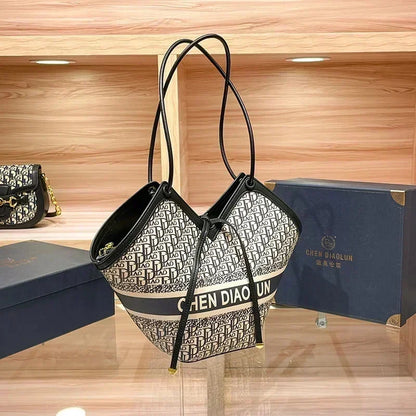 2024 Summer New Advanced Embroidery Large Capacity Tote Live Volume Commuter Single Shoulder Women's Mommy Vintage Bag