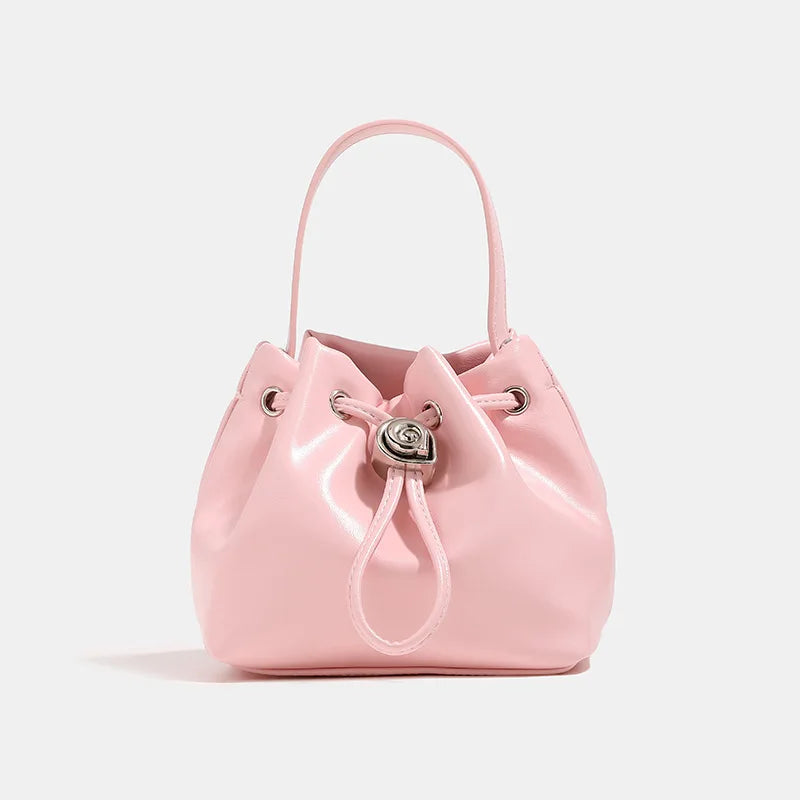 2024 Summer New Niche Handbags Fashion All-match Silver Darwstring Crossbody Shoulder Bag Leisure Commuter Large Capacity Bolsas