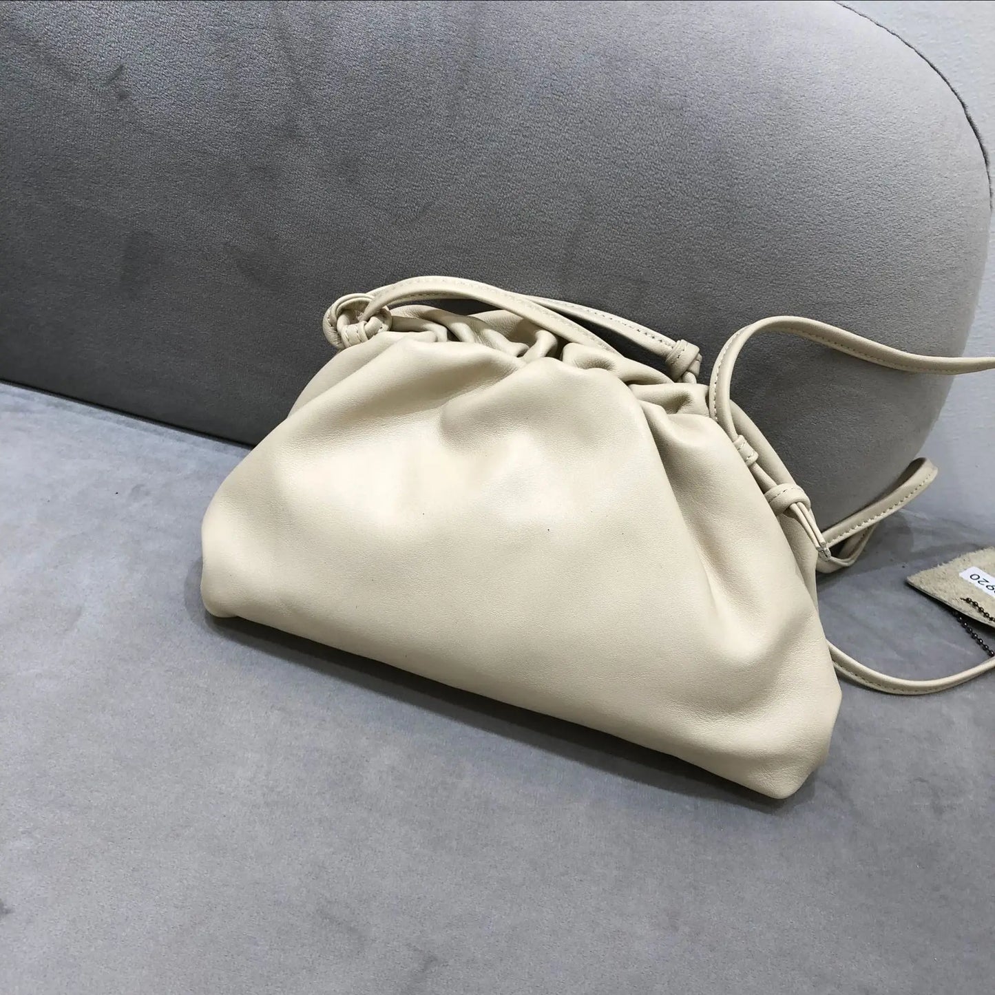 2024 Trend New Portable Cloud Bag for Women Vintage Fashion Cow Leather Handbags Y2k Drawstring Shoulder Crossbody Bags
