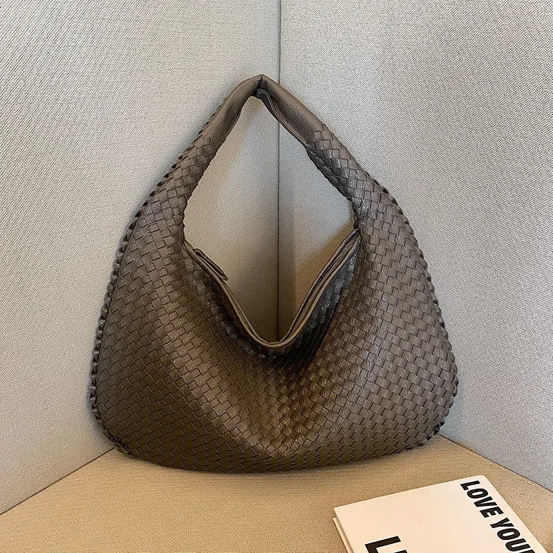 2024 Women Korean Style Braid Casual Totes  Solid Knitted tote bags Chic Streetwear Retro Textured Shoulder Bag Female Handbags