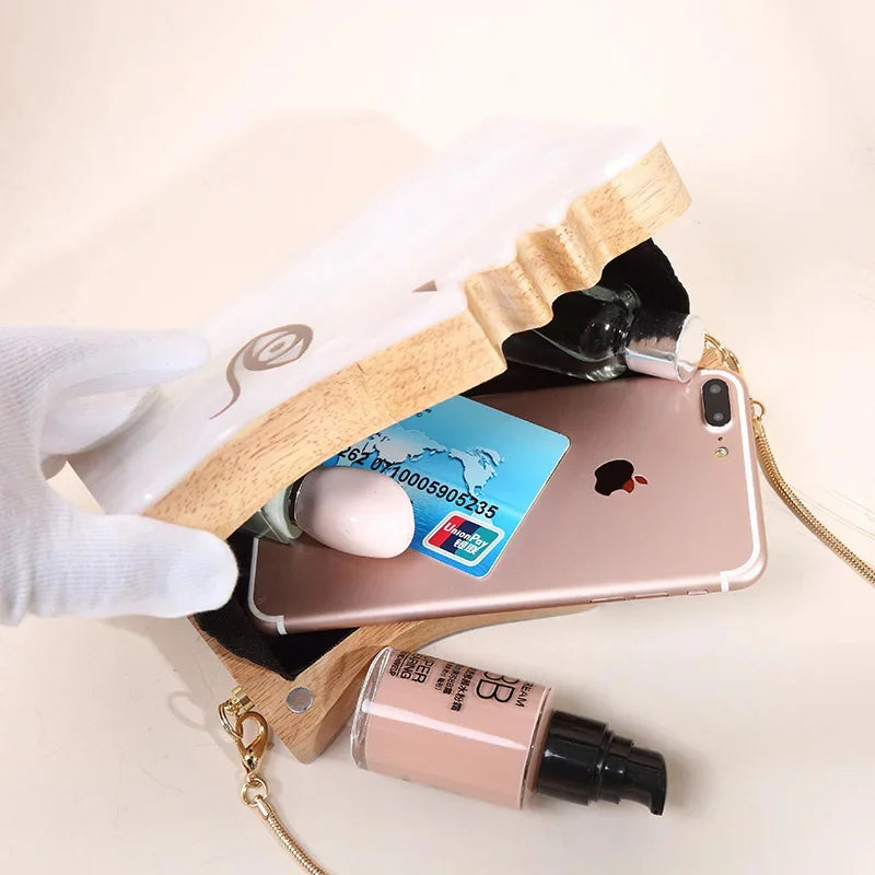 2024 Wood Personality Splicing White Acrylic Retro Unique Half Face Hard Box Evening Bag Ridesmaid Handbag Luxury Clutch Purses
