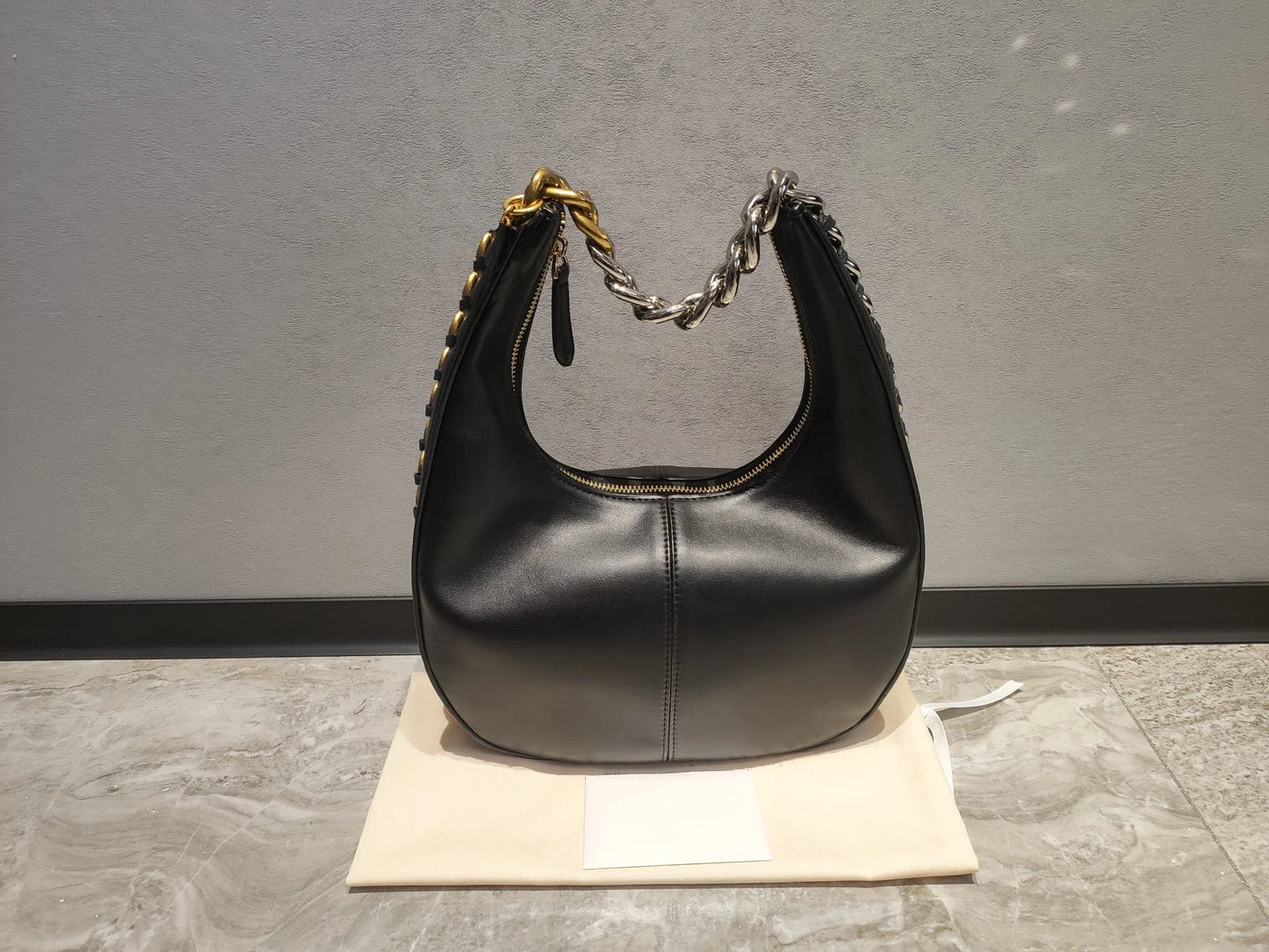 2024 high quality  Women's Bag Trend Single Shoulder Messenger Chain Bag  Women's Handbag Fashion Brand Bag