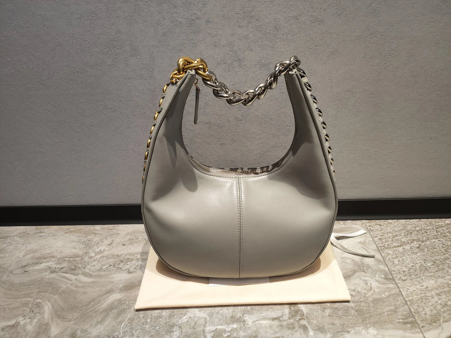 2024 high quality  Women's Bag Trend Single Shoulder Messenger Chain Bag  Women's Handbag Fashion Brand Bag