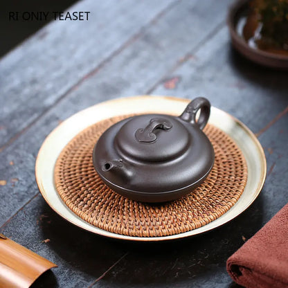 210ml Authentic Yixing Purple Clay Teapots Famous Artists Handmade Tea Pot Raw Ore Beauty Kettle Chinese Zisha Tea Set Teaware