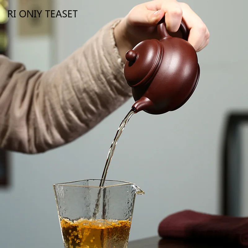 210ml Chinese Yixing Purple Clay Teapots Famous Artists Handmade Raw Ore Purple Zhu Mud Tea Pot Kettle Authentic Zisha Tea Set