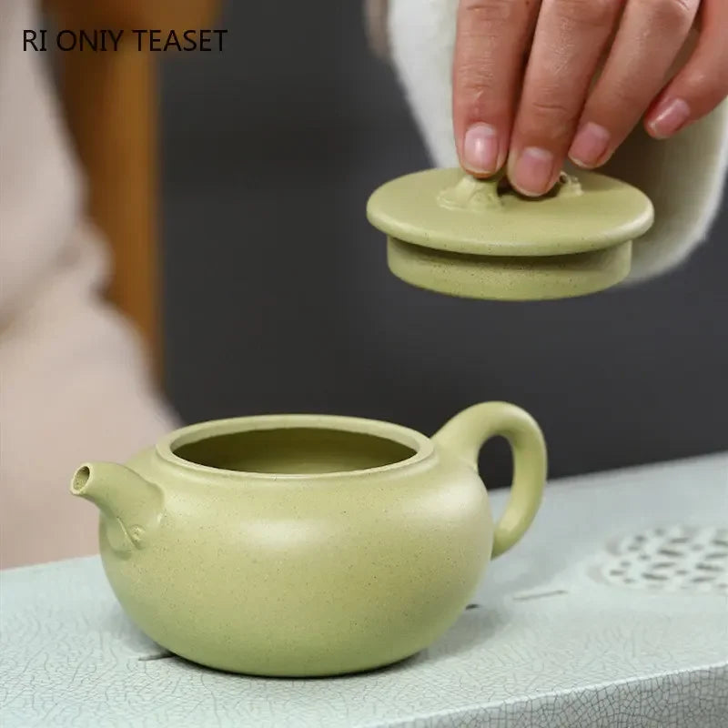 210ml Yixing Purple Clay Teapot Famous Artists Handmade Tea Pot Raw Ore Green Mud Kettle Chinese Authentic Zisha Tea Set Teaware