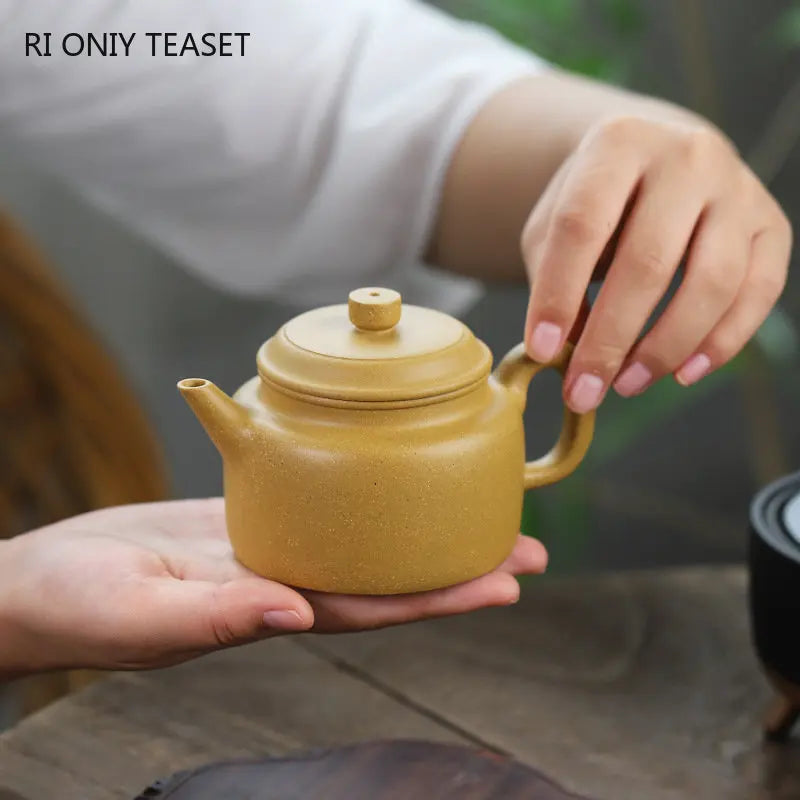 210ml Yixing Purple Clay Teapots Famous Handmade Tea Pot Raw Ore Gold Section Mud Beauty Kettle Chinese Zisha Tea Set Teaware
