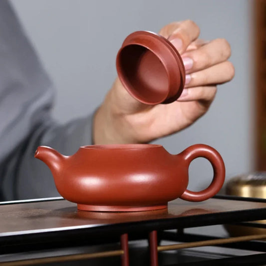 220ML Yixing Purple Clay Teapot Real Handmade Zisha Kettle Puer Tea Set Kung Fu Zisha Teaware