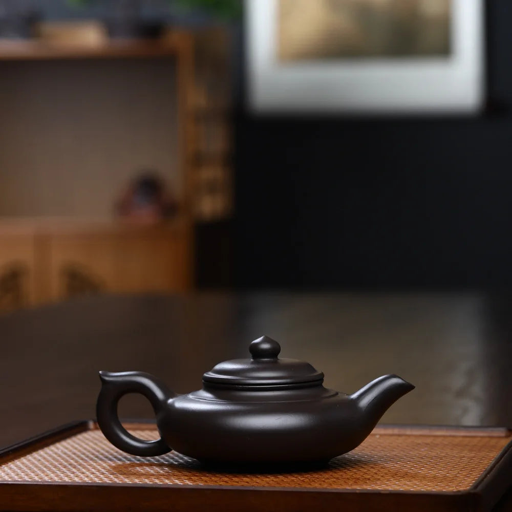 220cc Chinese Yixing Purple Clay Teapot Handmade Tea Pot Raw Ore Zisha Tea Set Customized Beauty Tea Maker