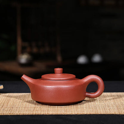 220cc Zisha Pot Famous Hand-made Jujube Red Mud High Quality Purple Sand Week Teapot Black Tea Pu'er Pot Decoration