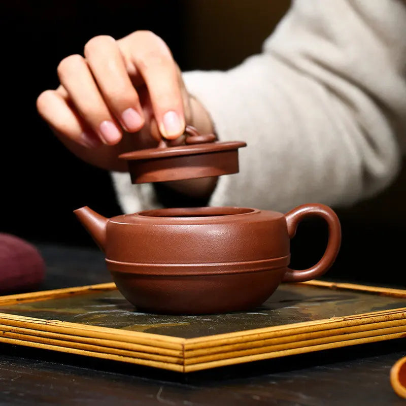 220ml Authentic Yixing Raw Ore Purple Clay Teapots Creative Famous Artists Handmade Tea Pot Beauty Kettle Chinese Zisha Tea Set
