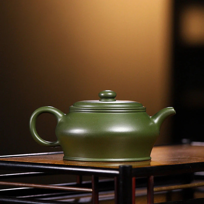220ml Yixing Famous Purple Clay Teapots Handmade Tea Pot Raw Ore Green Mud Beauty Kettle Chinese Zisha Tea Set Teaware Gifts