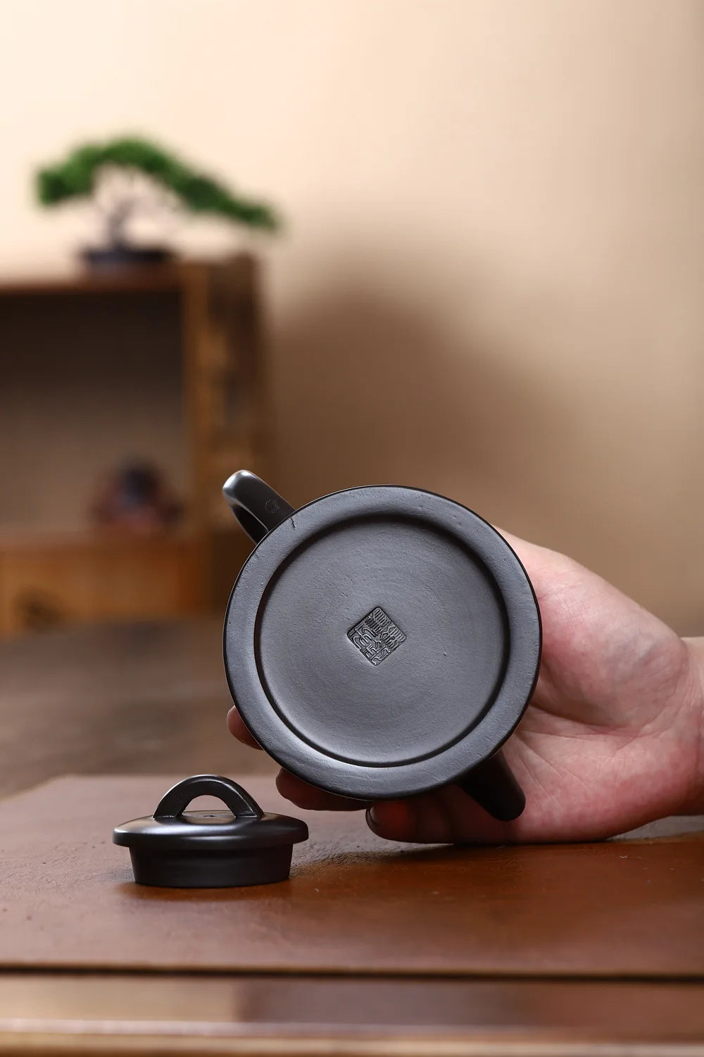 230cc Chinese Teapot Yixing Handmade Purple Clay Pot Purple Blood Sand Life Like Tea Stone Ladle Drinking Pu'er Kung Fu Tea Set
