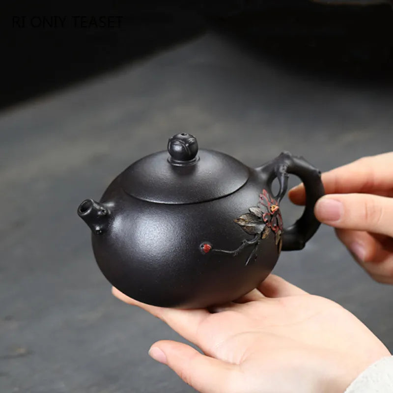 230ml Chinese Yixing Purple Clay Teapot Famous Handmade High-end Xishi Tea Pot Hand Carved Kettle Zisha Tea Set Collection