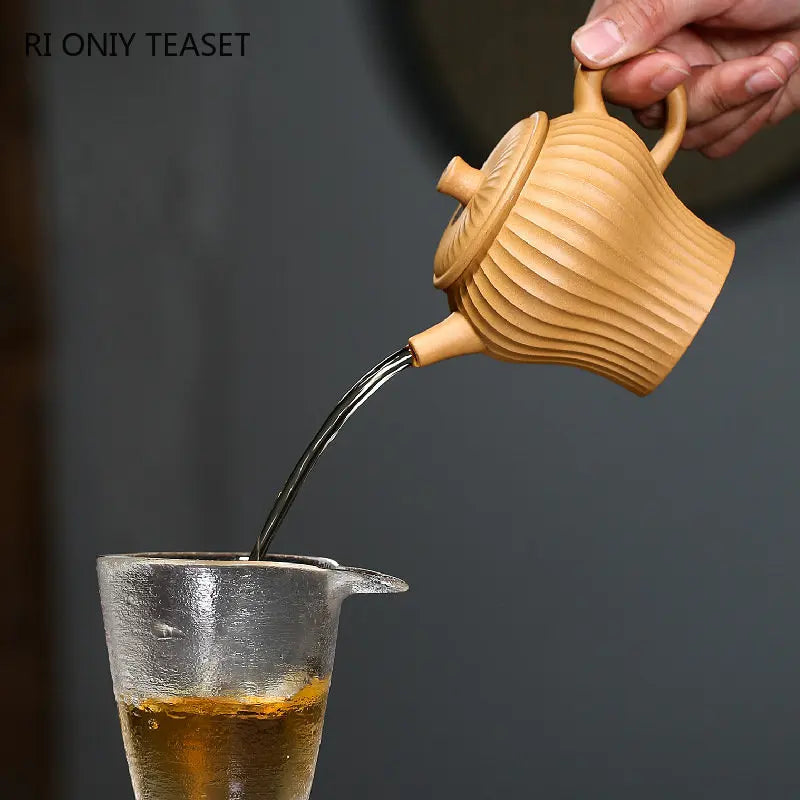230ml Chinese Yixing Purple Clay Teapots Famous Handmade Stripe Shape Tea Pot Raw Ore Gold Section Mud Kettle Zisha Tea Set