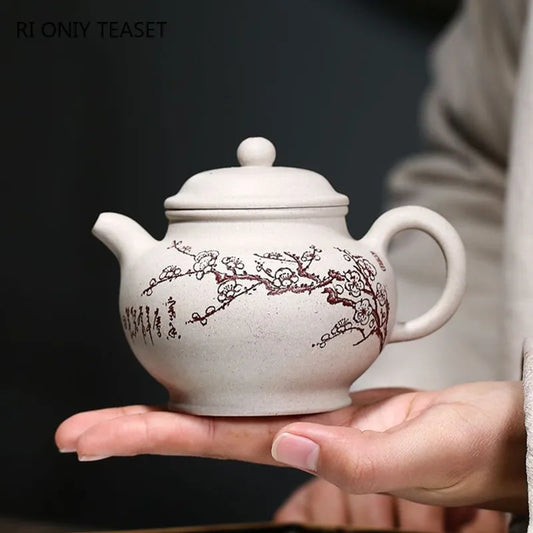 230ml High-end Yixing Purple Clay Teapots Master Hand-carved Plum Blossom Tea Pot Beauty Kettle Chinese Zisha Tea Set Collection