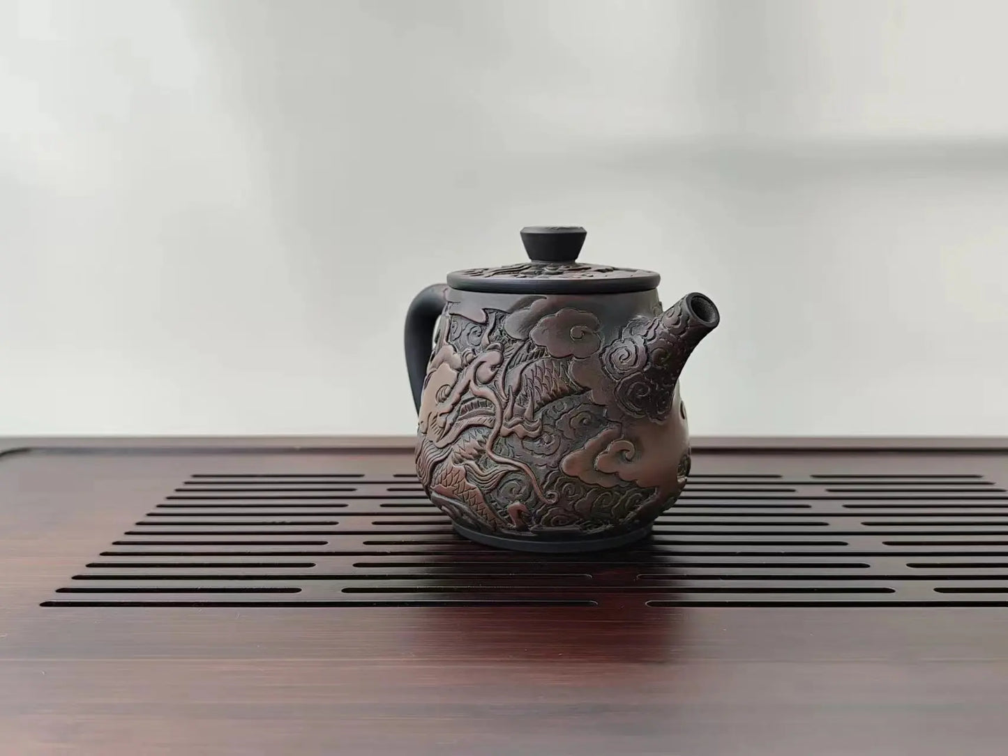 230ml Jianshui Purple Clay (not Yixing )Handmade Dragon Carving Natural Material TeaPot Kettle Teaset Ceremony Tea Accessories