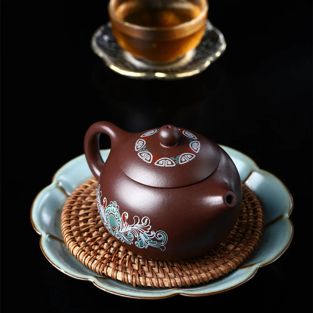 230ml Traditional Chinese Handcrafted Lotus Yixing Purple Clay Teapot Small Capacity Kettle Puer Oolong Tea Set