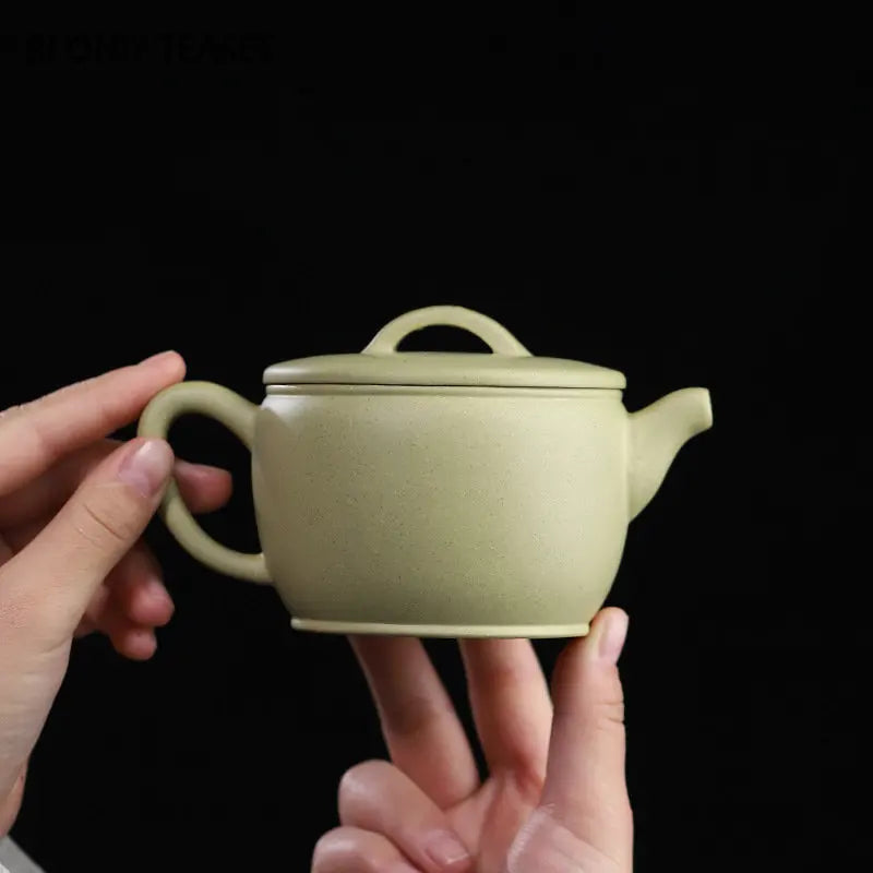 230ml Yixing High-end Purple Clay Teapots Famous Handmade Large Caliber Tea Pot Raw Ore Green Mud Kettle Chinese Zisha Tea Set