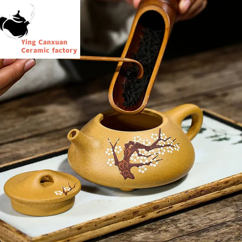 240ml Chinese Yixing Purple Clay Teapots Raw Ore Section Mud Stone Scoop Tea Pot Zisha Plum Bossom Kettle Household Tea Set