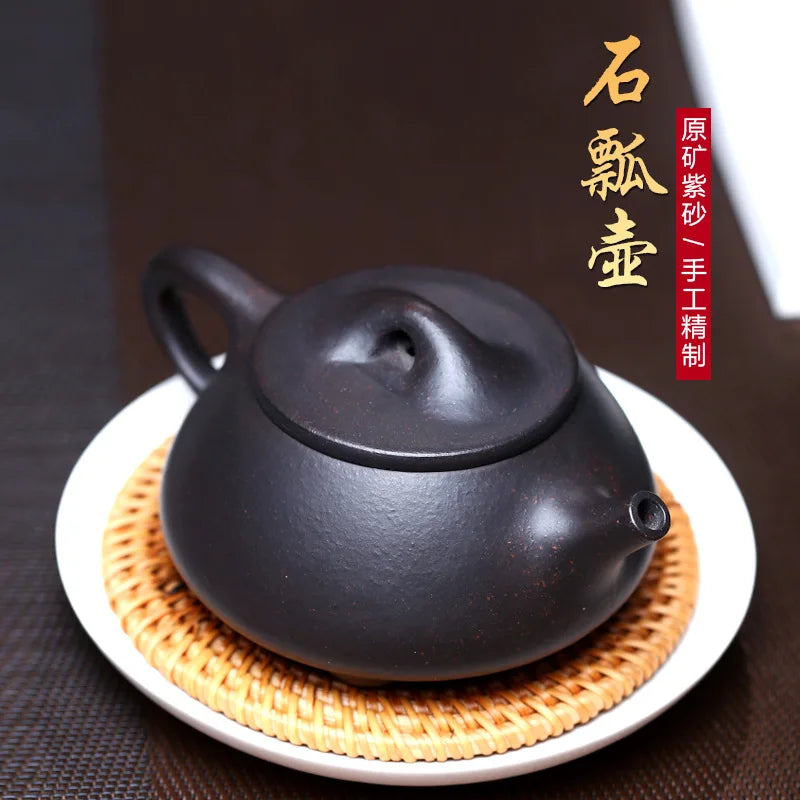 240ml Yixing Purple Clay Teapot Famous Artists Hand-painted Plum Blossom Tea Pot Raw Ore Purple Mud Kettle Chinese Zisha Tea Set