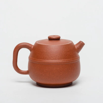 240ml Yixing Zisha Teapot Original Mine Downhill Mud Is Famous Its Hand-made Line Round Pot Teapot Black Tea Jinjunmei Tea Set