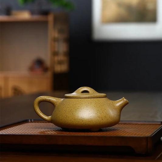 250cc Chinese Yixing Purple Clay Teapots Famous Artists Handmade Xi Shi Tea Pot Raw Ore Section Mud Kettle Zisha Tea Set