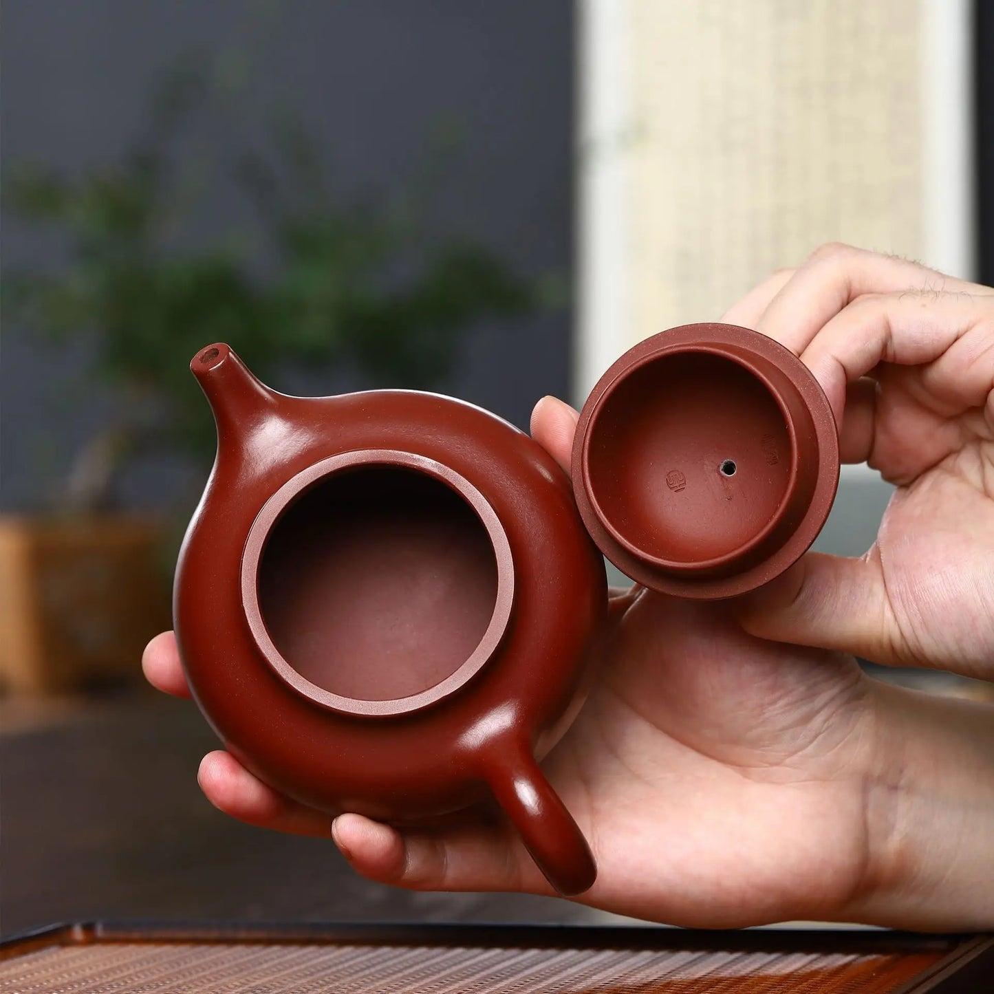 250cc Yixing Purple Clay Teapots Authentic Handmade Tea Pot Raw Ore Dahongpao Beauty Kettle Chinese Famous Zisha Tea Set Teaware