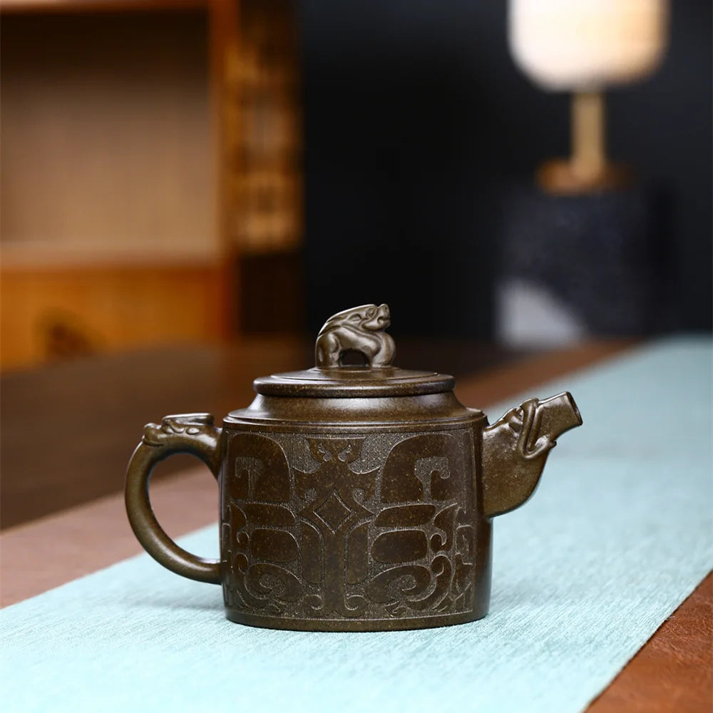 250cc Yixing handmade purple clay pot raw ore Zini Avenue to Jianhu drinking Pu'er kungfu tea set Chinese teapot