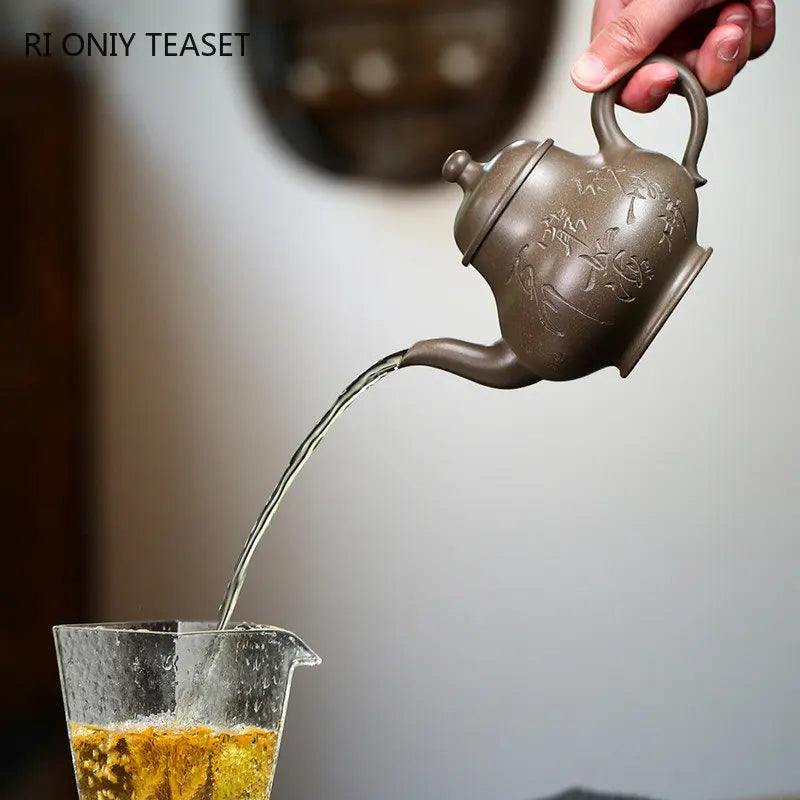 250ml Chinese Yixing Purple Clay Teapots Famous Handmade Tea Pot Raw Ore Section Mud Beauty Kettle Authentic Zisha Tea Set