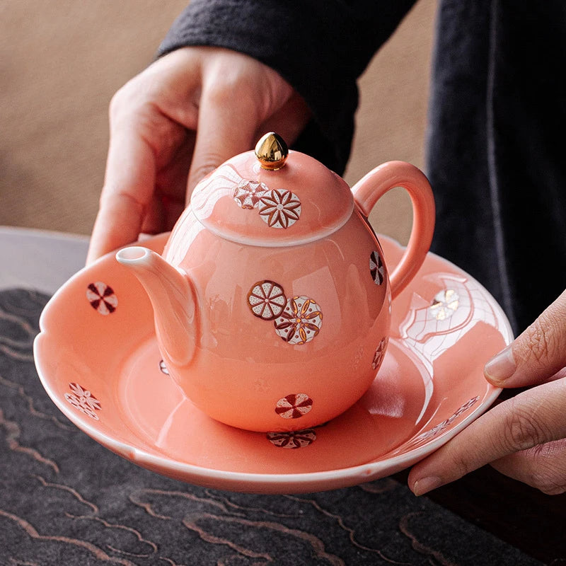250ml Retro Palace Glazed Teapot  Honey Peach Powder Small Pot Household Tea Soaking Kettle with Ball Hole Flower Tea Cafes Gift