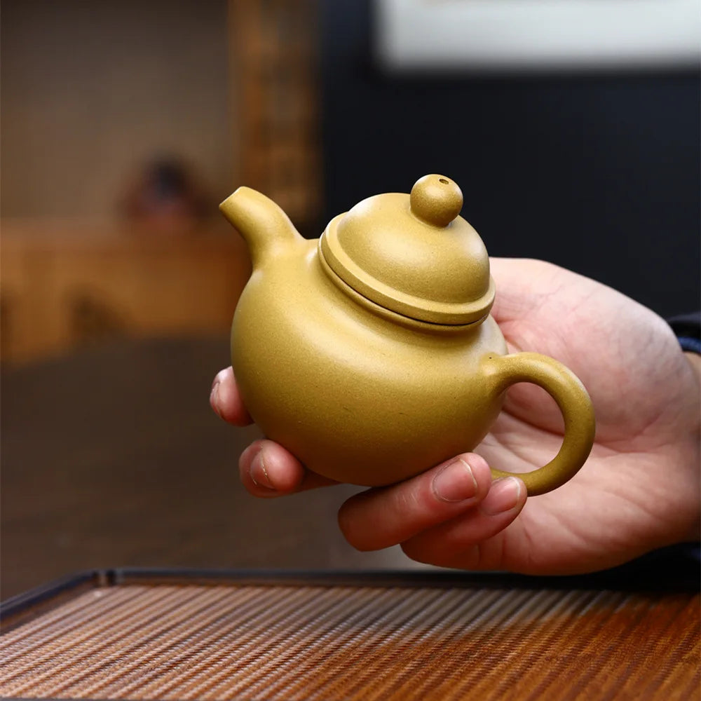 260ml Chinese Yixing Purple Clay Tea Pot Creative Teapot Handmade Beauty Kettle Raw Ore Section Mud Zisha Tea Set
