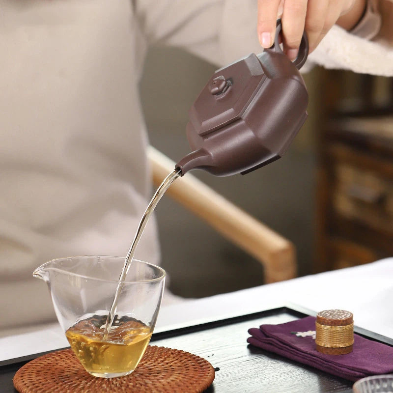 260ml Chinese Yixing Purple Clay Teapot Famous Handmade Hexagonal Shape Tea Pot Raw Ore Purple Mud Kettle High-end Zisha Tea Set