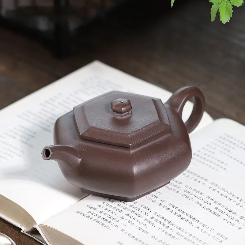 260ml Chinese Yixing Purple Clay Teapot Famous Handmade Hexagonal Shape Tea Pot Raw Ore Purple Mud Kettle High-end Zisha Tea Set