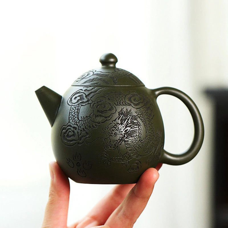 260ml Chinese Yixing Purple Clay Teapots Famous Artists Handmade Dragon Egg Tea Pot Raw Ore Green Mud Kettle Zisha Tea Set Gifts