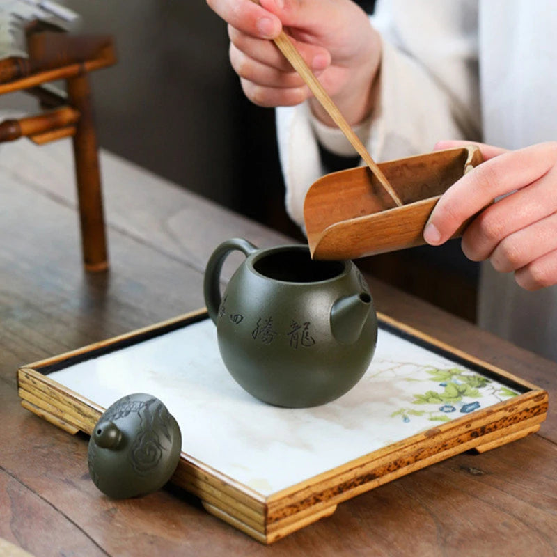 260ml Chinese Yixing Purple Clay Teapots Famous Artists Handmade Dragon Egg Tea Pot Raw Ore Green Mud Kettle Zisha Tea Set Gifts
