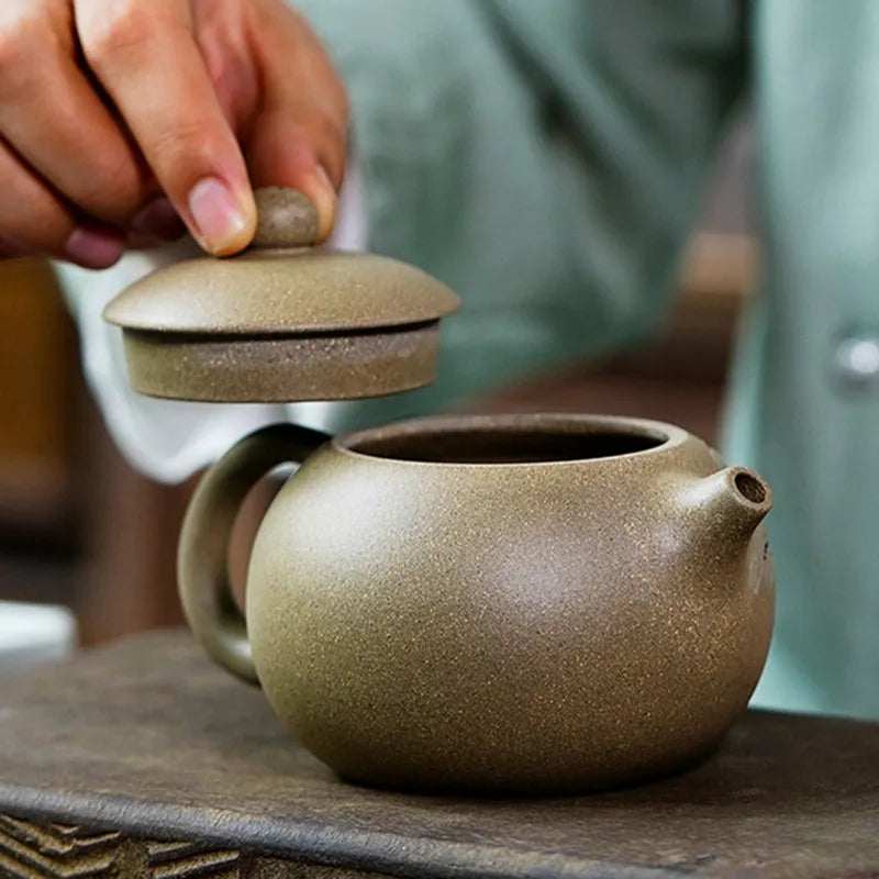 260ml Chinese Yixing Purple Clay Teapots Handmade Raw Ore Xishi Tea Pot Household Zisha Filter Kettle Tea Ceremony Supplies