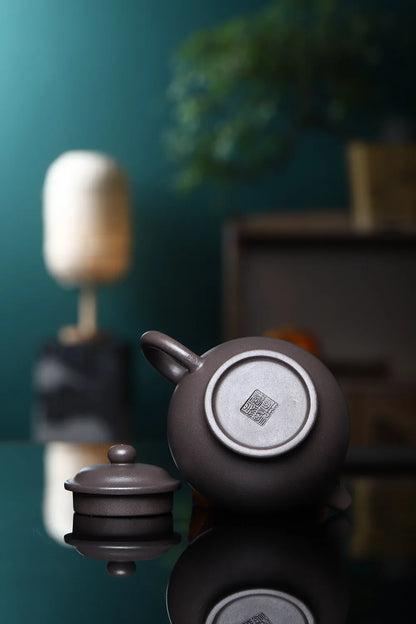 260ml Genuine Yixing City Purple Clay Teapot Chinese Zisha Teapot Master Hand-made Chinese Ceramic Kung Fu tea set