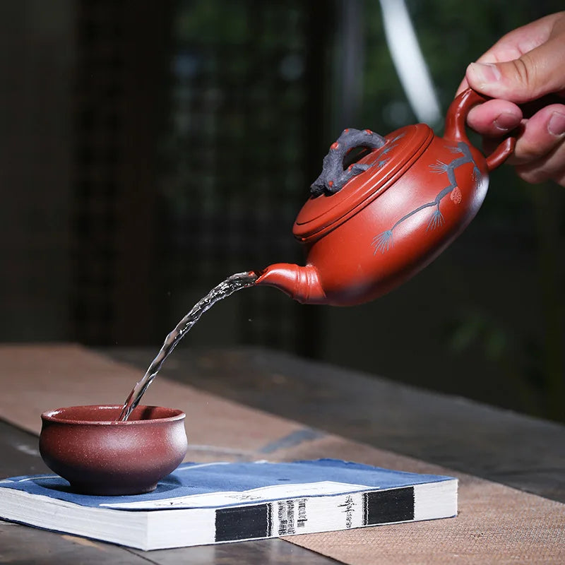 260ml Hand Engraving Plum Tea Kettle Chinese Yixing Purple Clay Tea Pot Raw Ore Dahongpao Beauty Teapot Authentic Zisha Tea Set