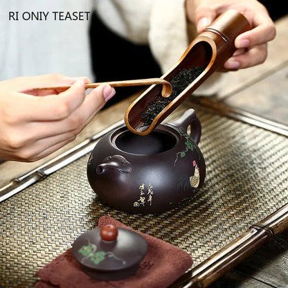 260ml Yixing Handmade Purple Clay Teapot Famous Hand Painted Tea Pot Raw Ore Purple Mud Beauty Kettle Chinese Zisha Tea Set