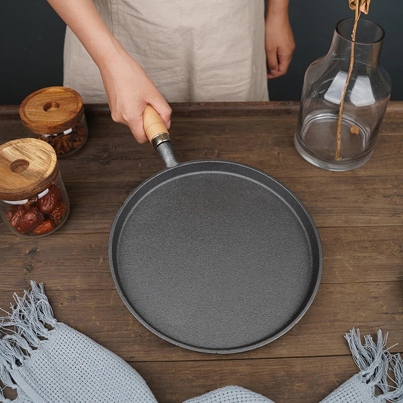 26cm Cast Iron Frying Pan Uncoated Non-stick Egg Pancake Pan Crepe Maker Steak Frying Pot Gas Induction Cooker Kitchen Cookware