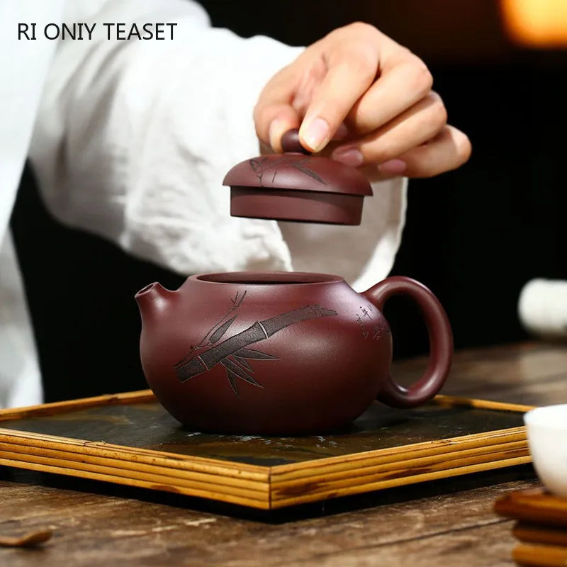 280ml Chinese Yixing Purple Clay Teapots Raw Ore Zhu Mud Famous Tea Pot Handmade Bamboo Leaf Kettle Authentic Zisha Tea Set