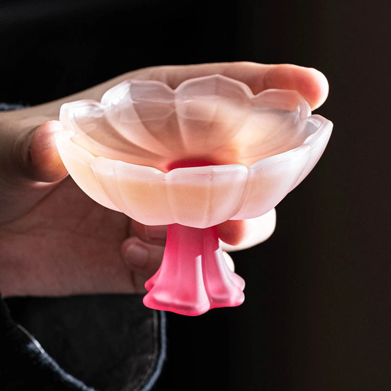 2Pc/Set Chinese Style Creativity Glass Lotus Master Cups Handmade Sample Tea Cup Tea Maker High Foot Cup Kung Fu Teaware Gifts