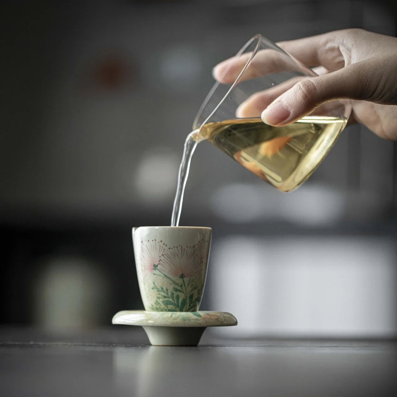 2pc/Set Boutique Hand-painted Dandelion Art Ceramic Tea Cup Honey Galze Porcelain Smell Cup Master Cup Kung Fu Tea Set 50ml
