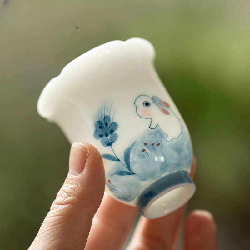 2pc/set Pure Hand Painted Magnolia Ceramic Tea Cup Scholar Female Smell Cup Small Fragrance Master Mug Kung Fu Tea Set Gift 50ml