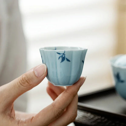 2pc/set Sky Blue Glazed Petal Teacup Pure Hand Painted Butterfly Orchid Ceramic Smell Fragrance Cup Small Master Cup Teaset 35ml