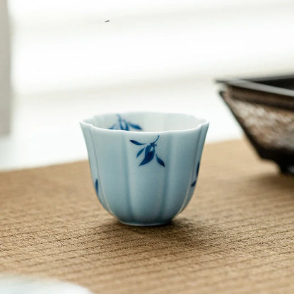 2pc/set Sky Blue Glazed Petal Teacup Pure Hand Painted Butterfly Orchid Ceramic Smell Fragrance Cup Small Master Cup Teaset 35ml