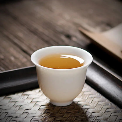 2pcs/lot Chinese Ceramic Tea Cup Teaware Suet Jade White Porcelain Handmade Teacup Tea Bowl Single Cup Master Cups Chinese Gift